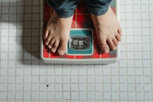 How to Lose Weight Fast and Safely: A Complete Guide